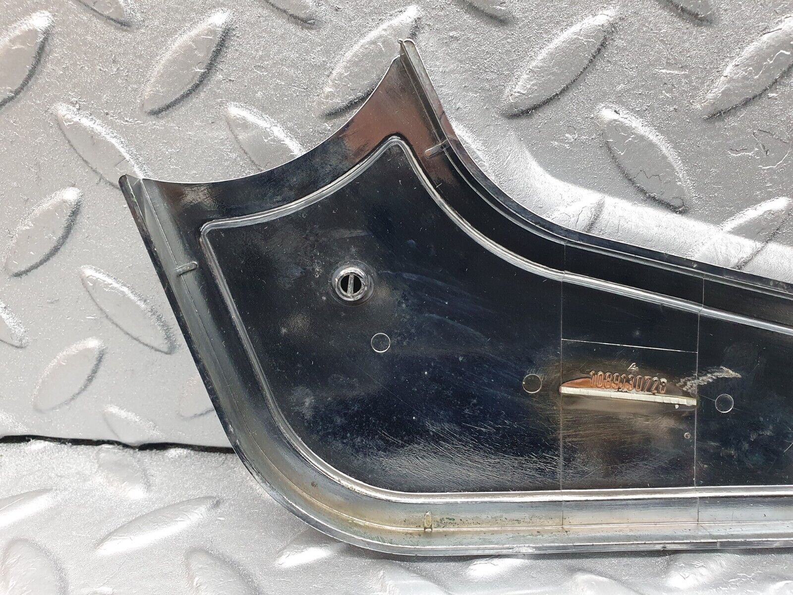 43087 Mercedes-Benz W108 280SE Seat Hinge Chrome Cover Left 1089130728