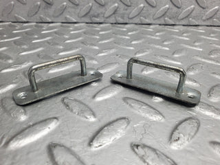 W124 Wagon trunk cargo hook clip used OEM