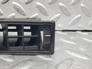 45962 Mercedes-Benz W126 420SE Dashboard Air Vent Right Side 1268310842