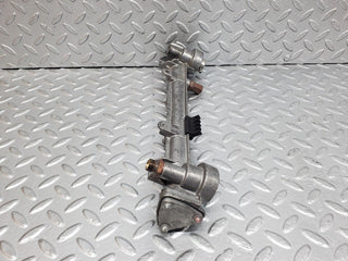 W124 fuel injector rail used OEM