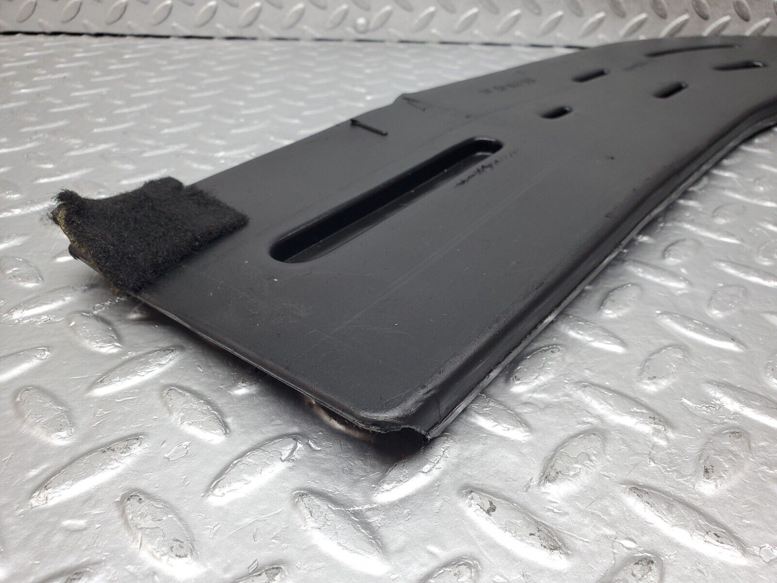 45626 Mercedes-Benz W126 420SE Air Duct Heater Ventilation Left 1268314746