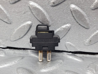 W126 child lock control switch used OEM