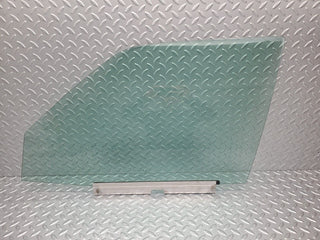 46247 Mercedes-Benz W124 280E Front Left Door Window Glass