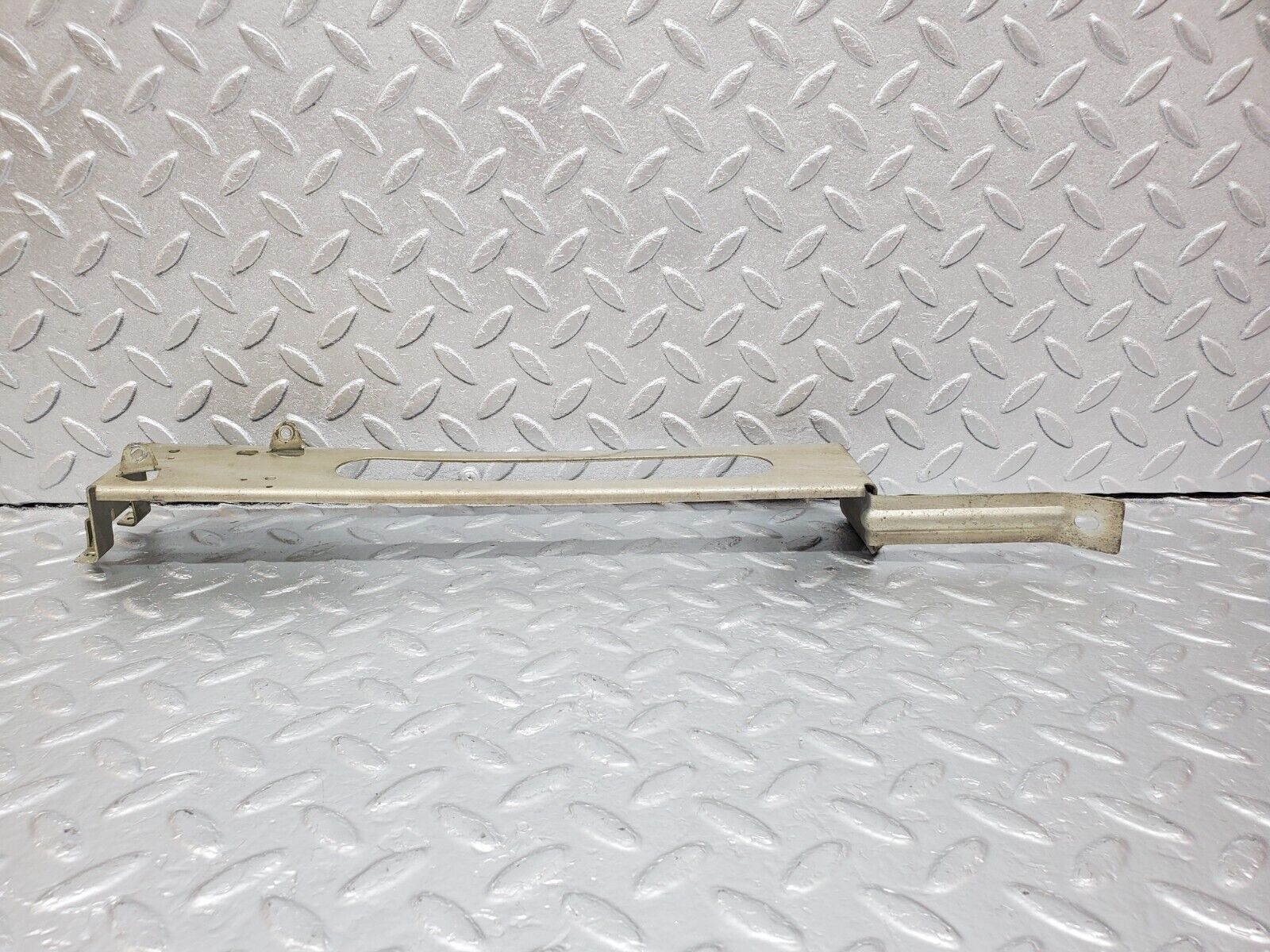 45764 Mercedes-Benz W126 420SE Coolant Expansion Tank Holder Bracket