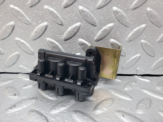 R129 SL vacuum pump distribution unit used OEM