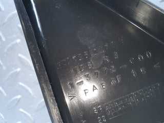 42085 Mercedes-Benz W202 C200 Front Right Door Window Frame Cover 2027250271