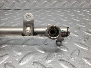 R230 fuel injector rail used OEM