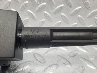 46199 Mercedes-Benz W124 280E Ignition Bosch 0001587003 0221506444 0001593642