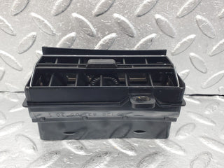 45965 Mercedes-Benz W126 420SE Dashboard Air Vent Left Side 1268310530
