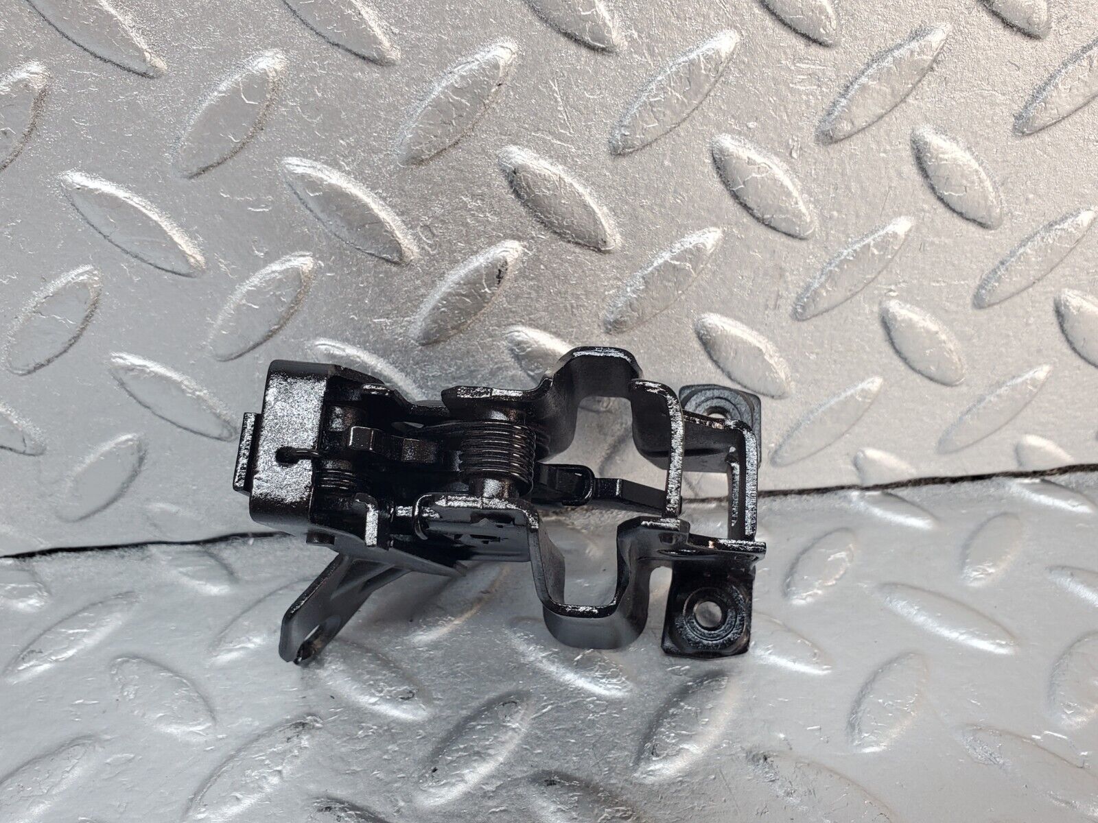 45946 Mercedes-Benz W126 420SE Bonnet Lock Catch Right Side 1268801260