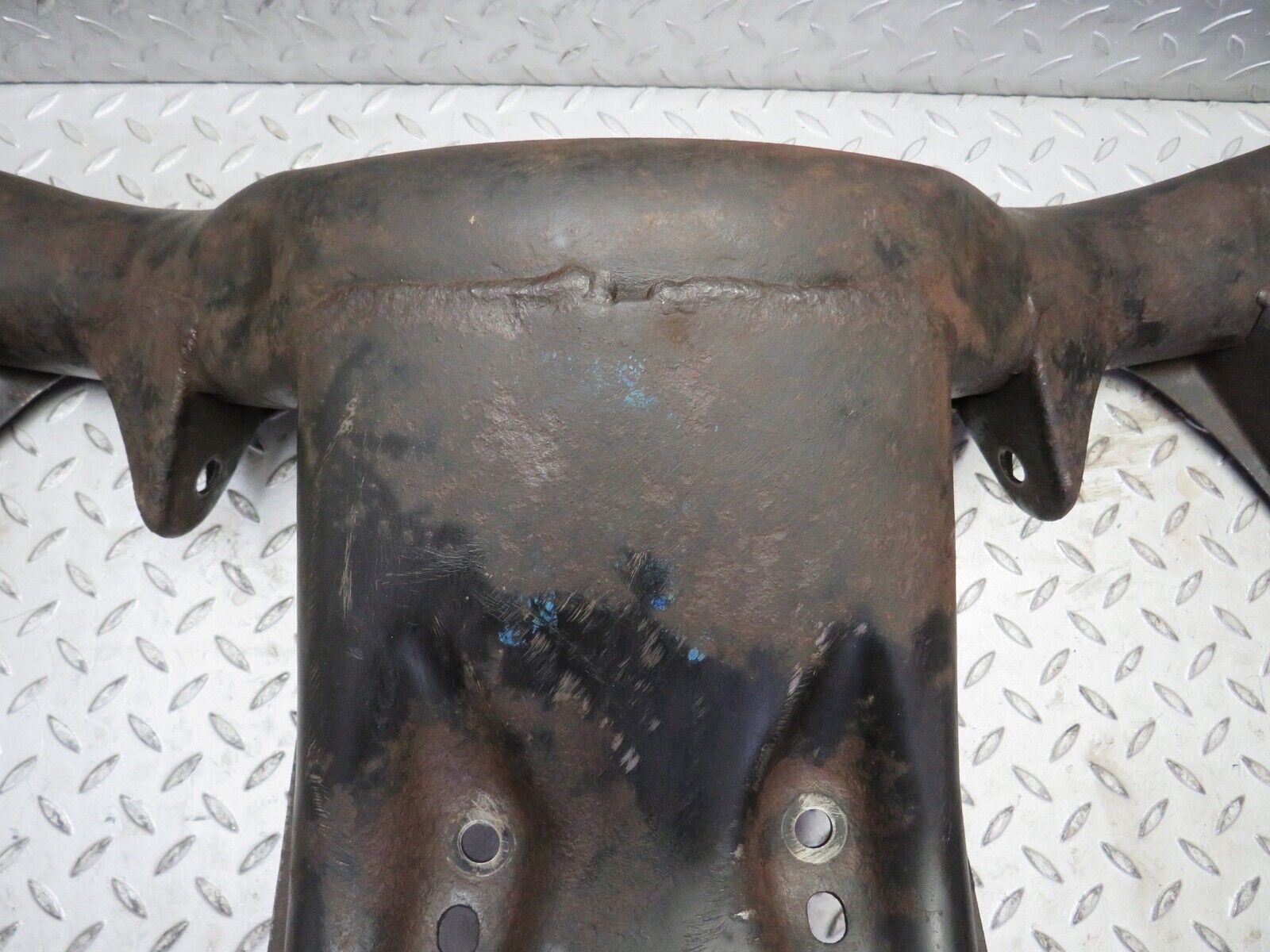 39968 Mercedes-Benz R107 350SL Rear Subframe Axle Carrier