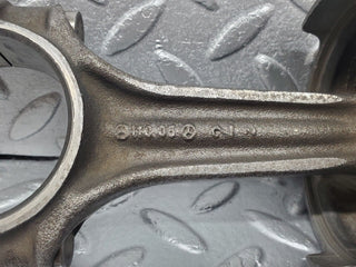 44300 Mercedes-Benz W123 280E Piston With Connecting Rod 85.985Mm 11005