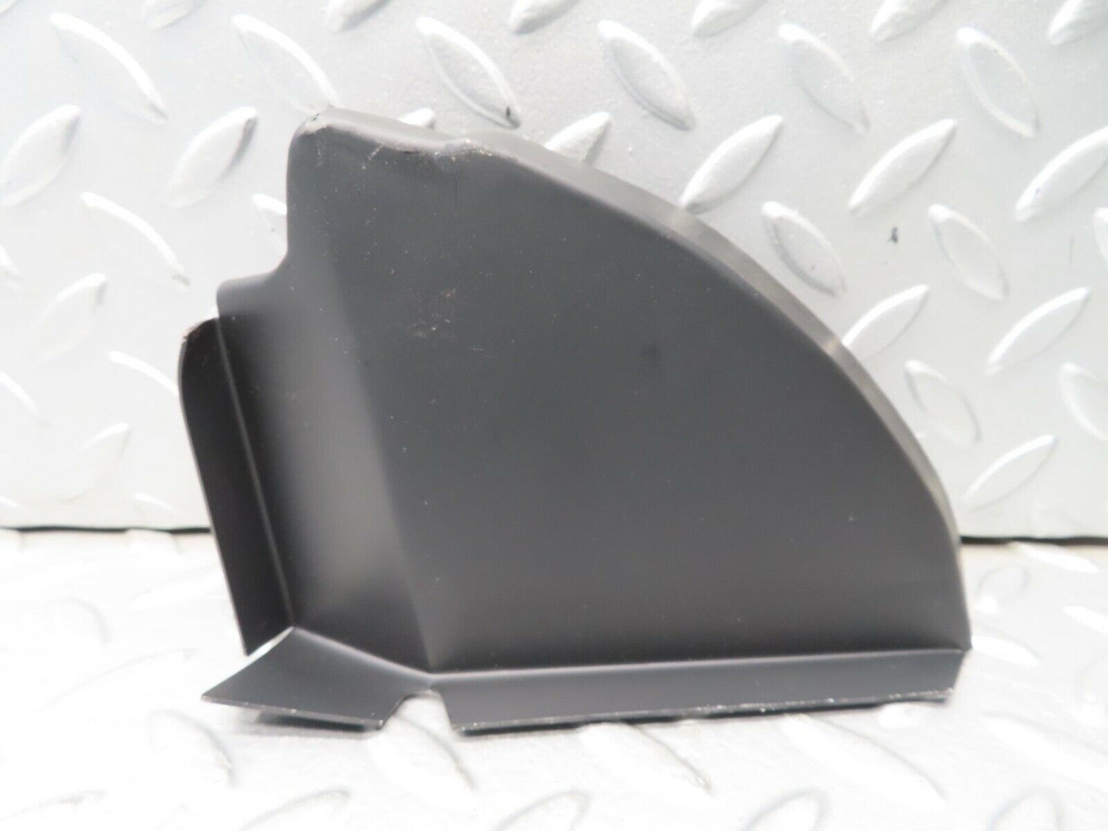 11706 Mercedes-Benz R107 450SL Front Left Sill End Plate 107.0393