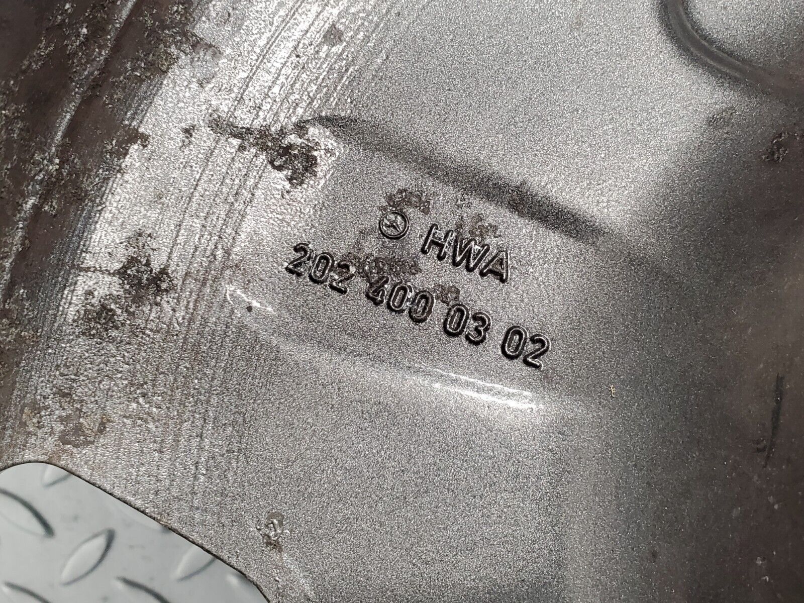 44185027