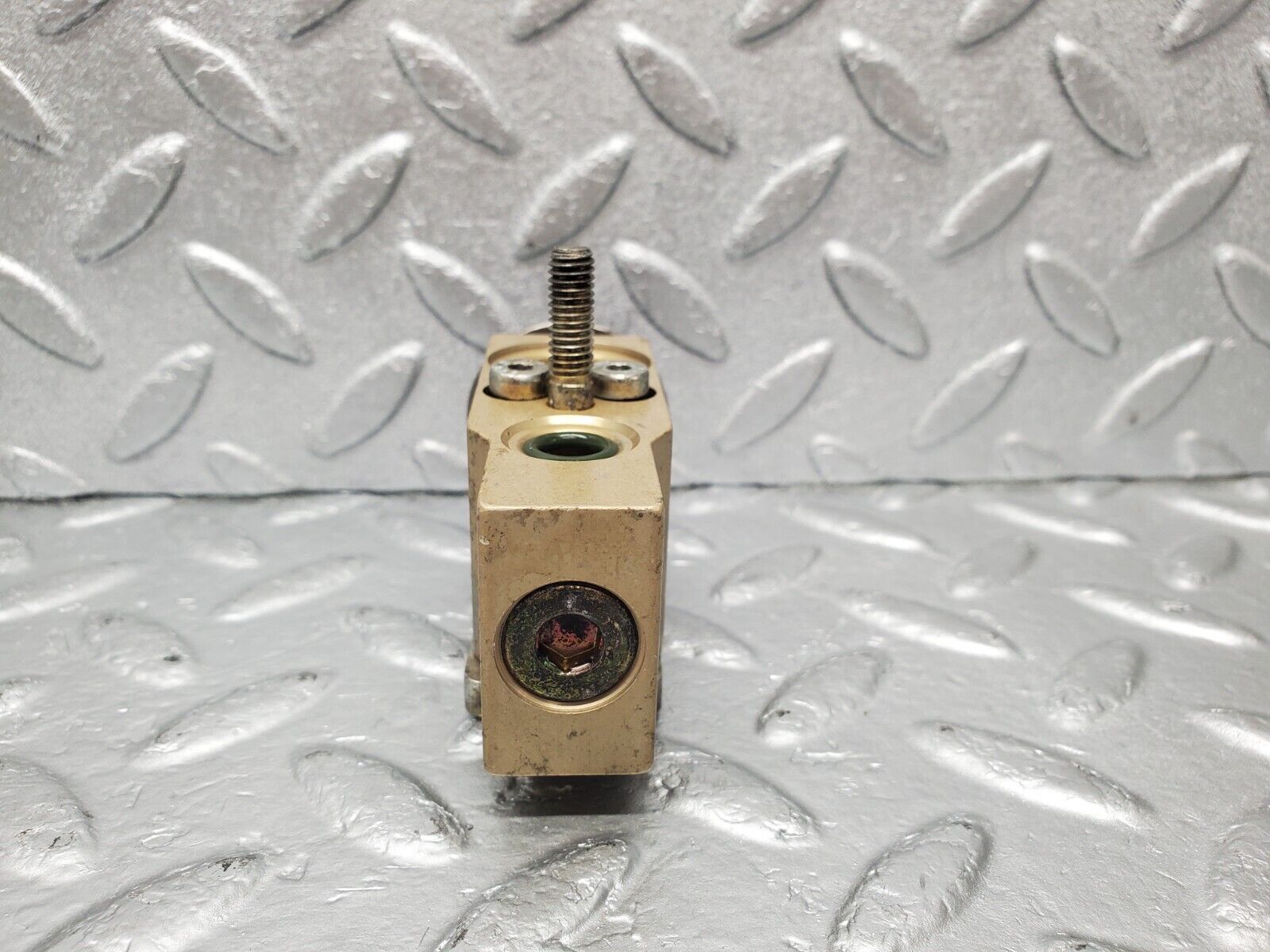 47009 Mercedes-Benz R129 320SL Coupe Air Conditioning Expansion Valve 2028300184