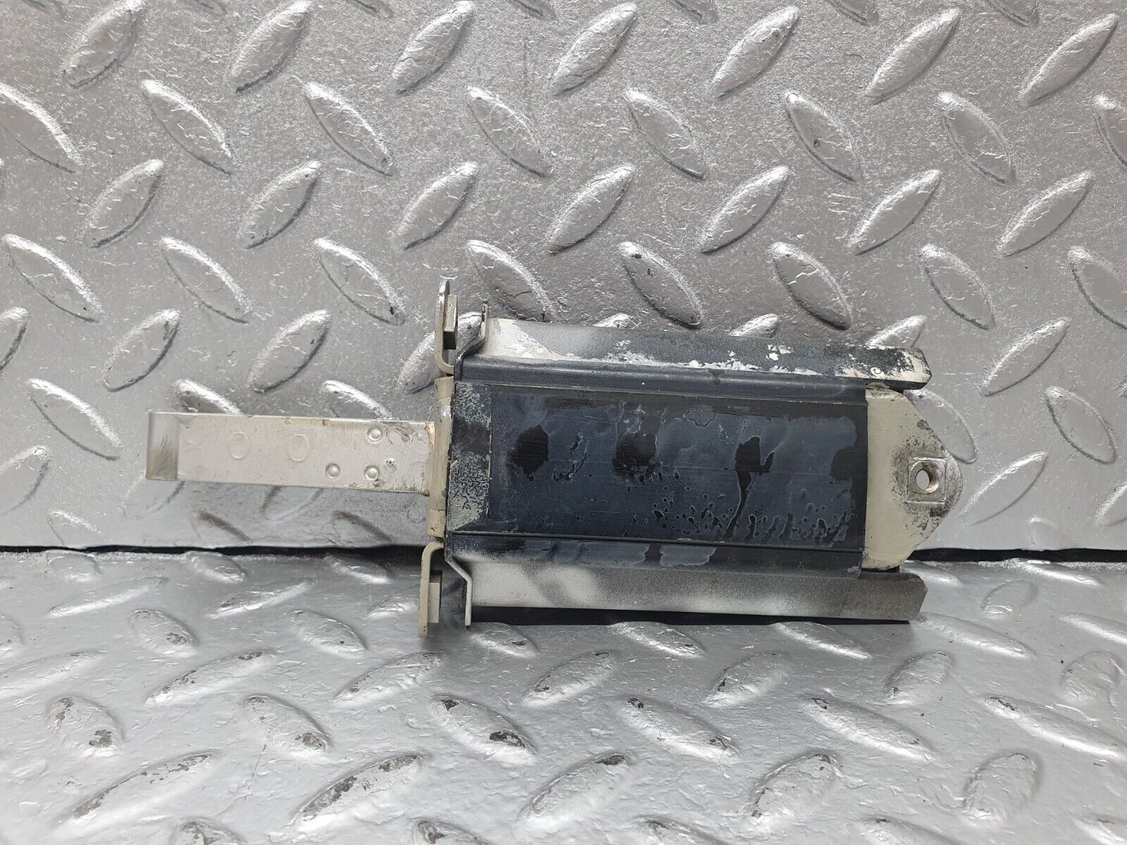 42763 Mercedes-Benz W201 190 2.0L Door Safety Check Strap