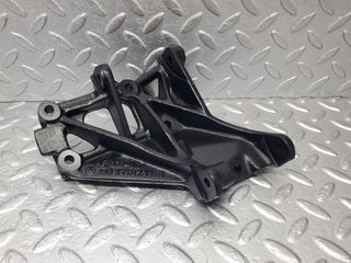 46637 Mercedes-Benz C123 280CE Coupe Alternator Generator Bracket 1101550735