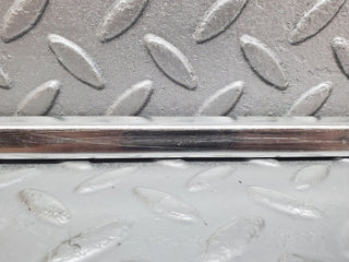 44542 Mercedes-Benz W123 280E Front Right Door Chrome Moulding Trim