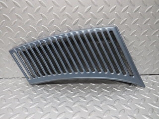39082 Mercedes-Benz R107 500SL Air Intake Grill Right Side