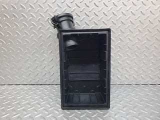44766 Mercedes-Benz W124 220E Air Filter Box Housing Lid