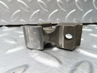 R107 SL valve rocker arm with retaining spring used OEM
