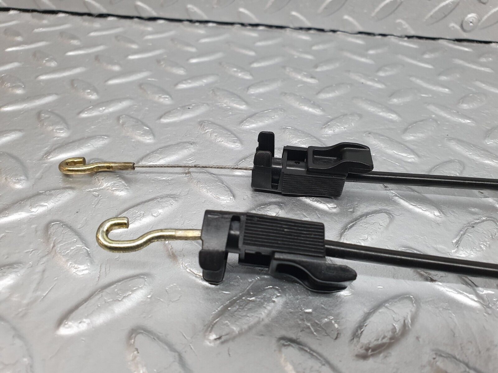 42065 Mercedes-Benz W202 C200 Door Lock Cable