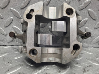 W124 rocker arms camshaft bearing block used OEM