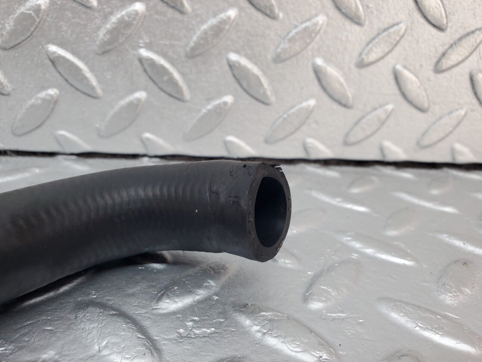 45130 Mercedes-Benz R129 300SL Coupe Coolant Hose Pipe 1298320094