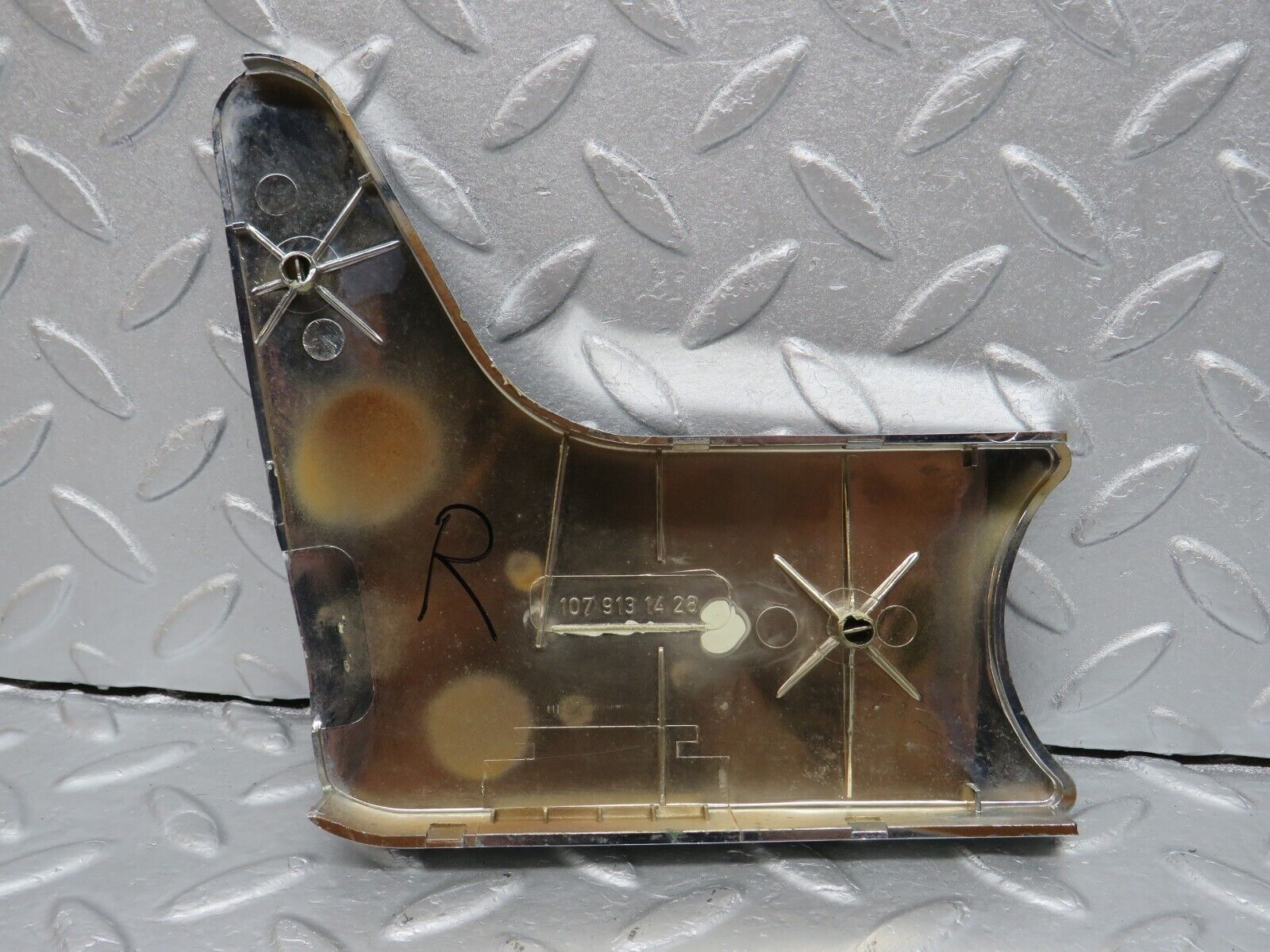 40163 Mercedes-Benz R107 350SL Seat Hinge Chrome Cover 1079131428