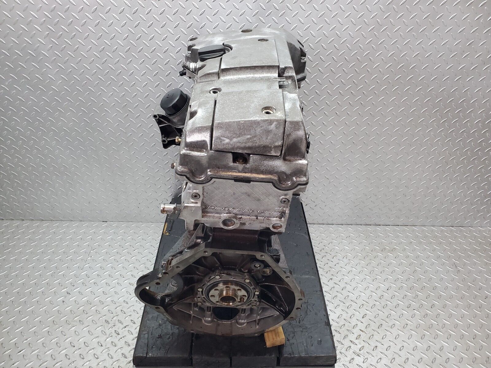 44887 Mercedes-Benz W124 220E Complete Engine 111.960 1110111201