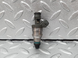 R129 SL fuel injector used OEM
