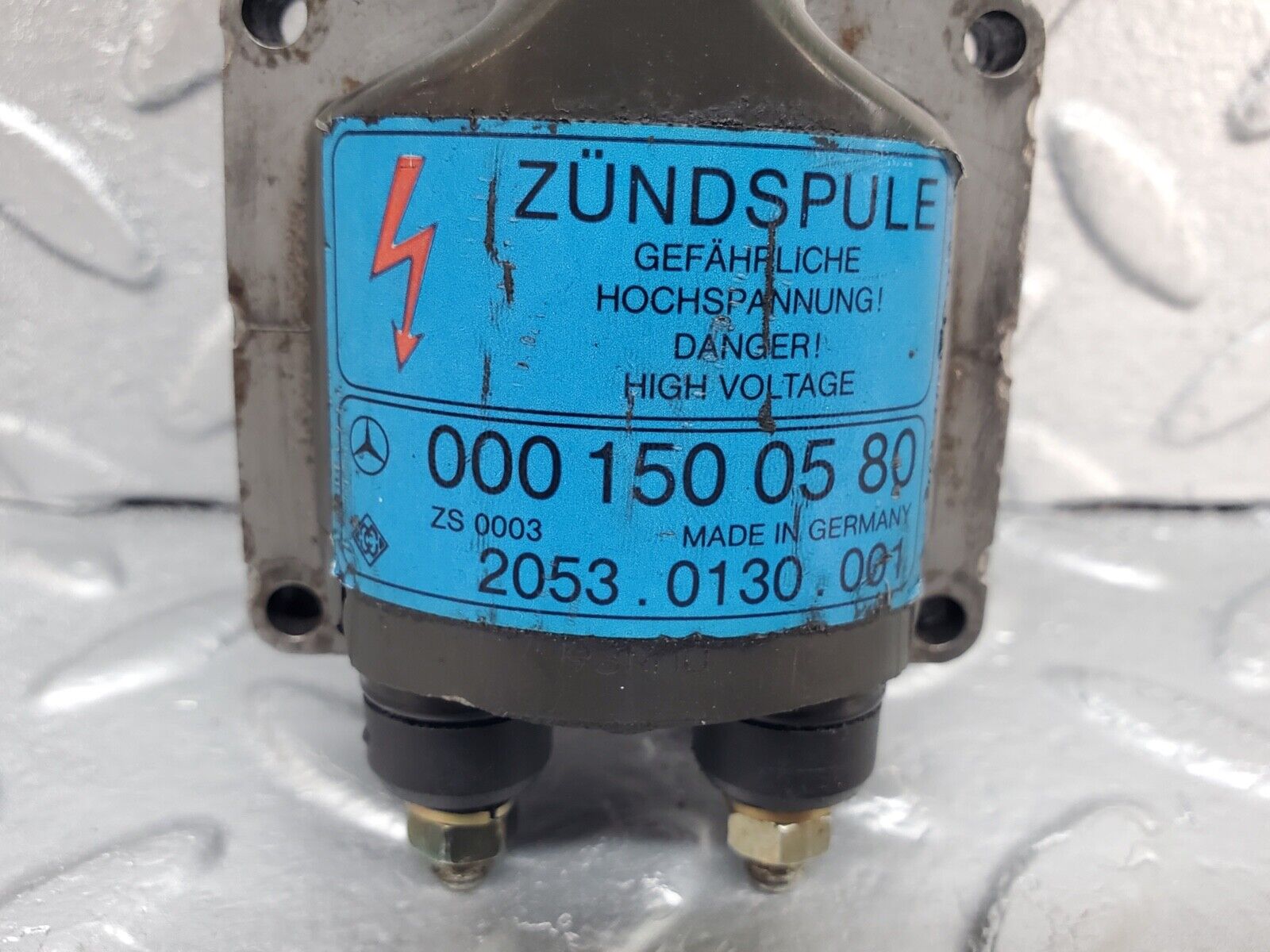 44649 Mercedes-Benz W124 220E Ignition Coil 0001586703