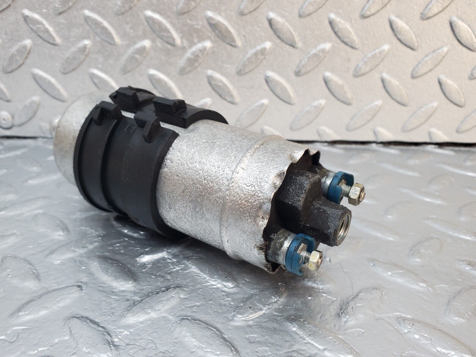 45932 Mercedes-Benz W126 420SE Fuel Pump Bosch 0580254950