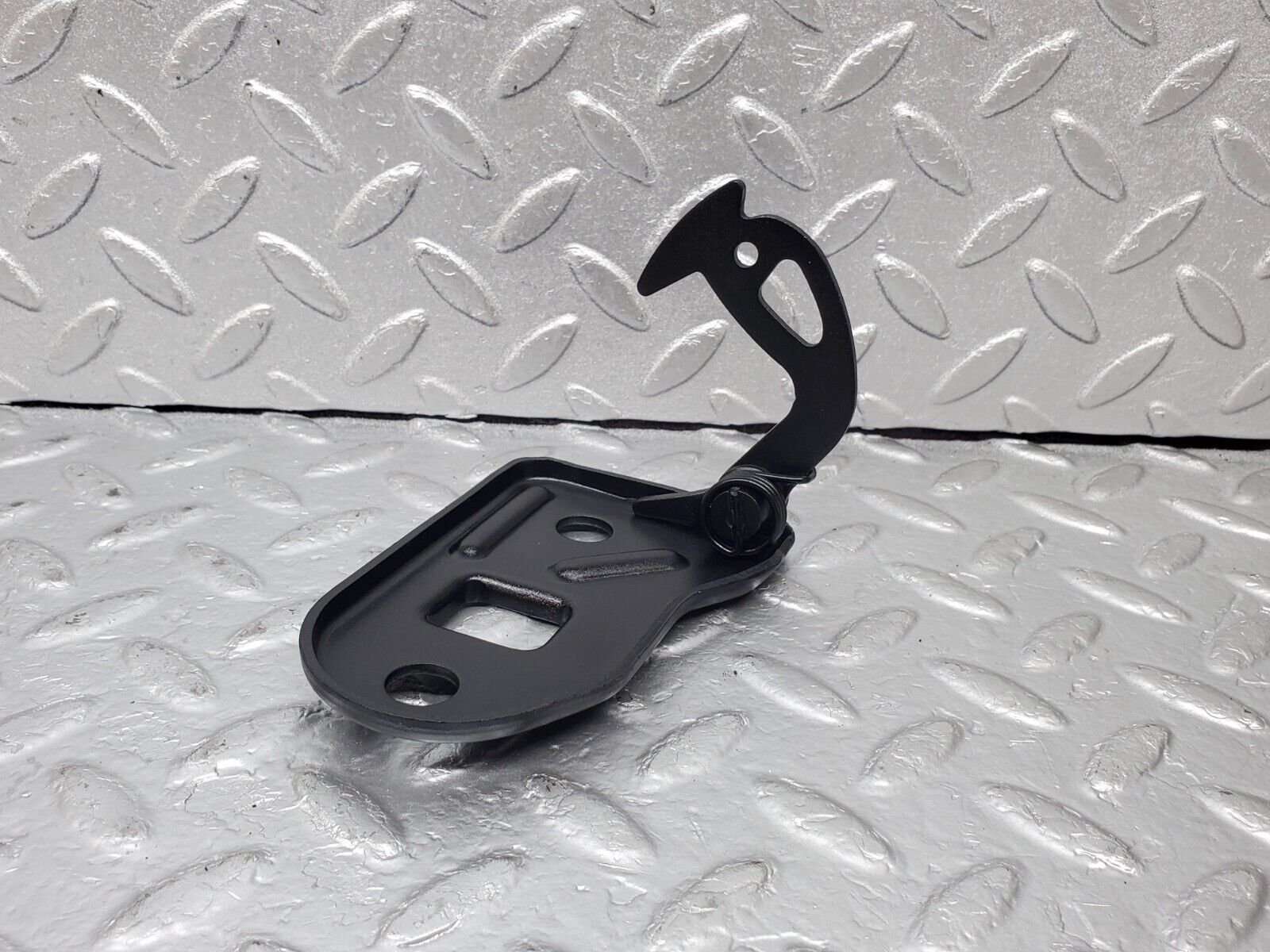 44498 Mercedes-Benz W123 280E Bonnet Safety Latch 1238800160