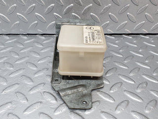 41750 Mercedes-Benz W202 C200 Alarm Control ECU 2028204726