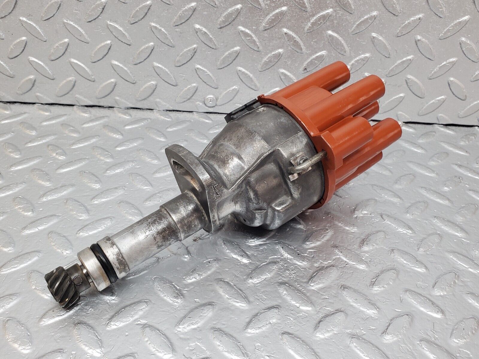 45431 Mercedes-Benz 280E M110.988 Ignition Distributor Bosch 0031580901 0237306045