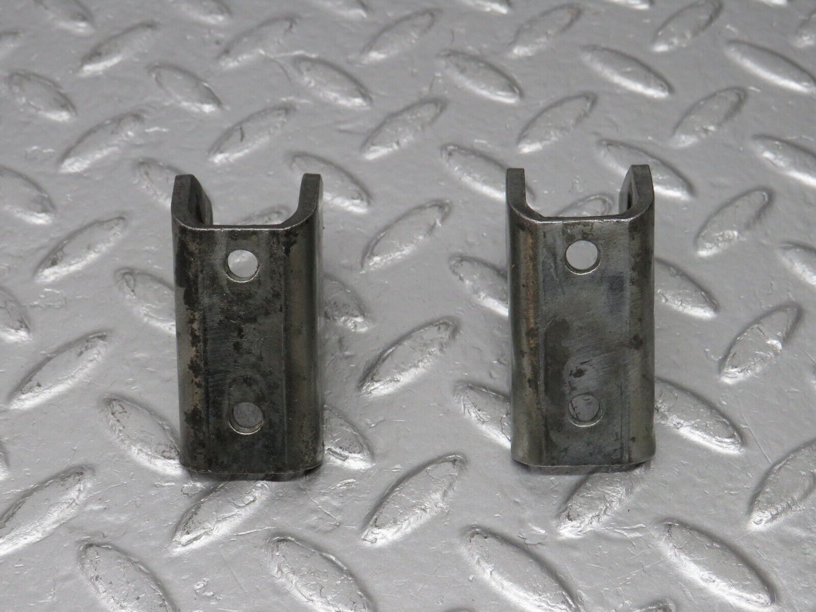 39134 Mercedes-Benz R107 500SL Mounting Bracket