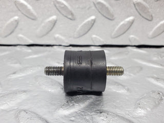 45443 Mercedes-Benz 280E M110.988 Air Filter Box Housing Holder 2X