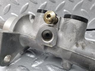 41790 Mercedes-Benz W202 C200 Brake Master Cylinder Lucas