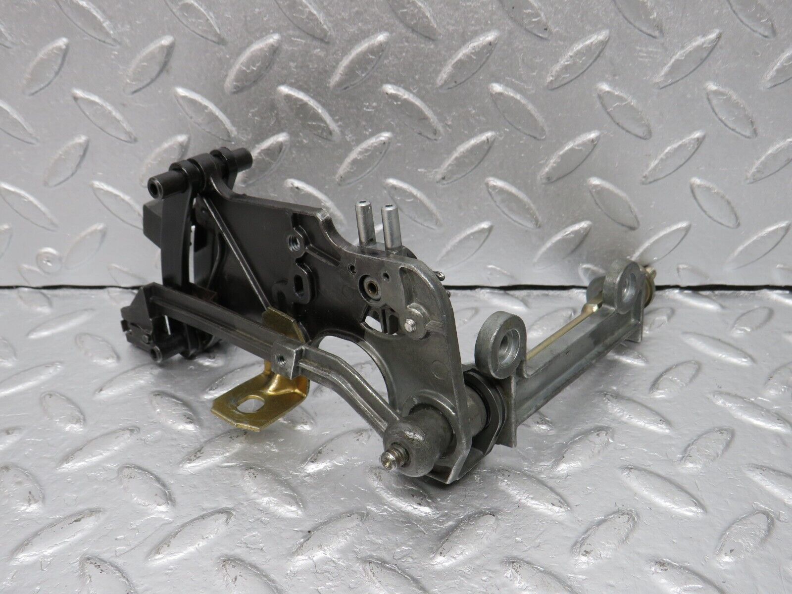 39882 Mercedes-Benz R107 350SL Heater Control Mechanism