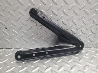 W124 Wagon air intake manifold bracket used OEM