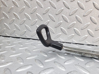 44415 Mercedes-Benz W123 280E Front Left Seat Sliding Adjust Handle