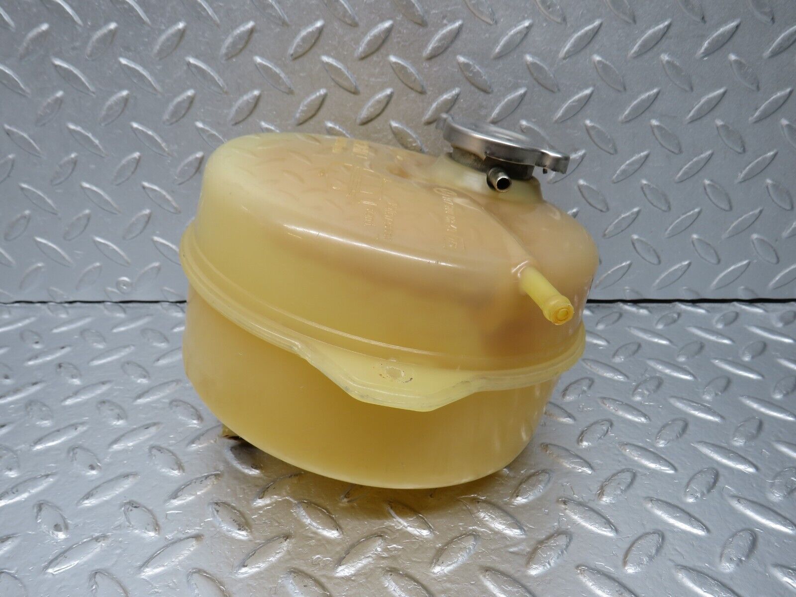 39871 Mercedes-Benz R107 350SL Coolant Reservoir Tank 1075000349 1235010015