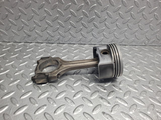 W124 Wagon piston with connecting rod used OEM