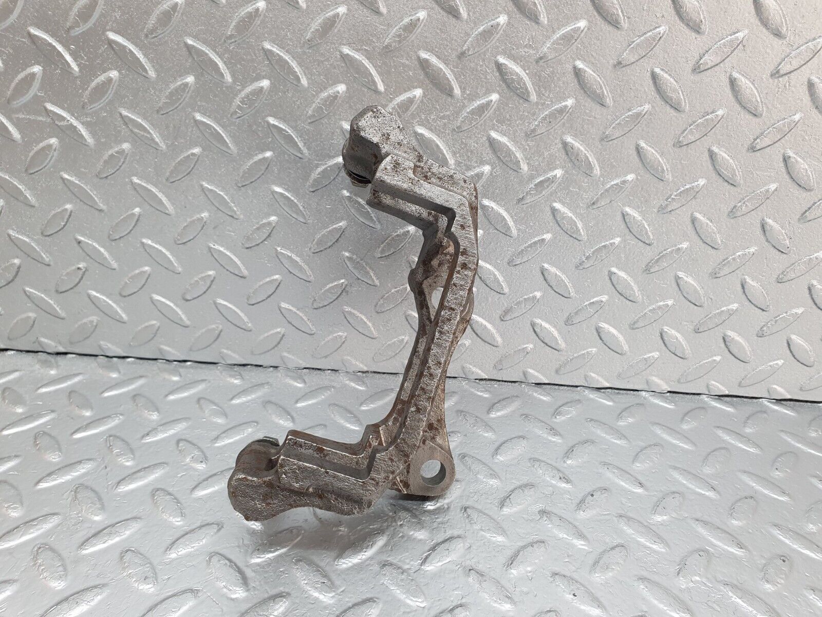 43719 Mercedes-Benz C126 380SEC Coupe Front Right Brake Caliper Bracket