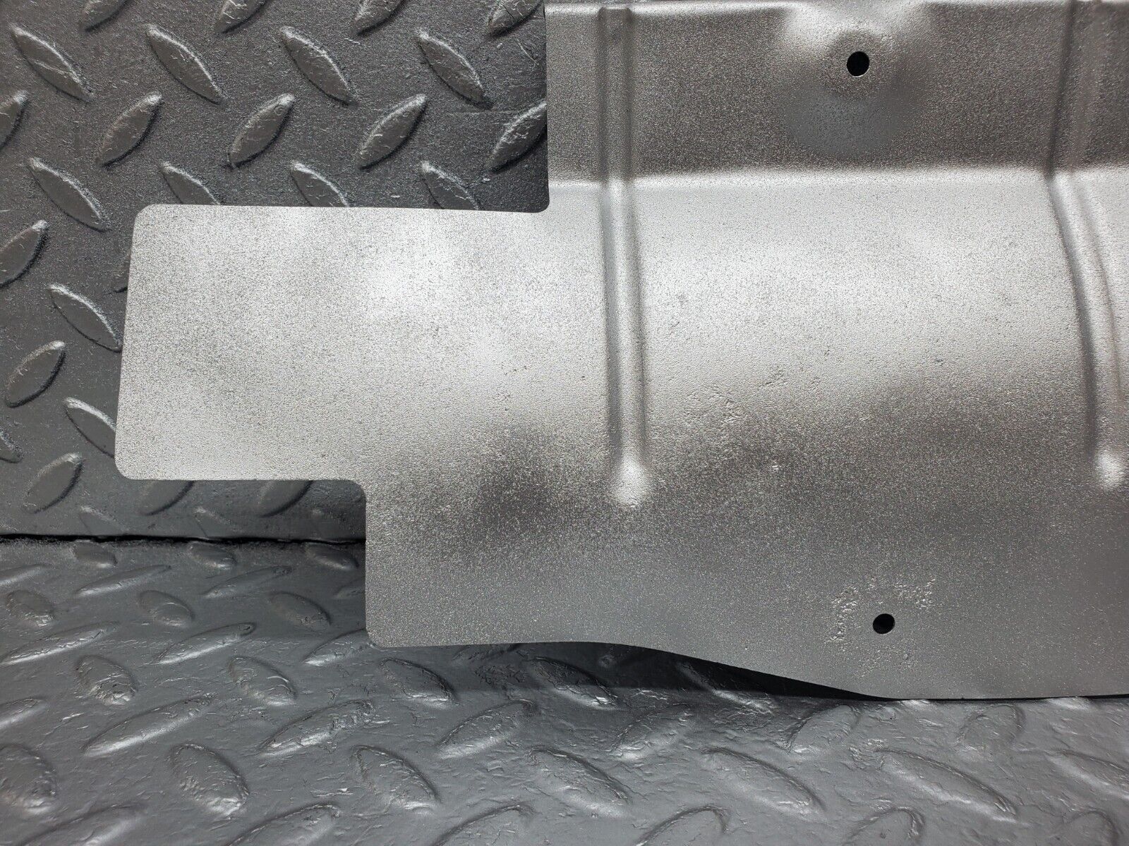 45902 Mercedes-Benz W126 420SE Exhaust Heat Shield