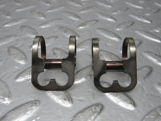 33002 Mercedes-Benz C107 R107 350 V8 Valve Rocker Arm With Spring & Tappet