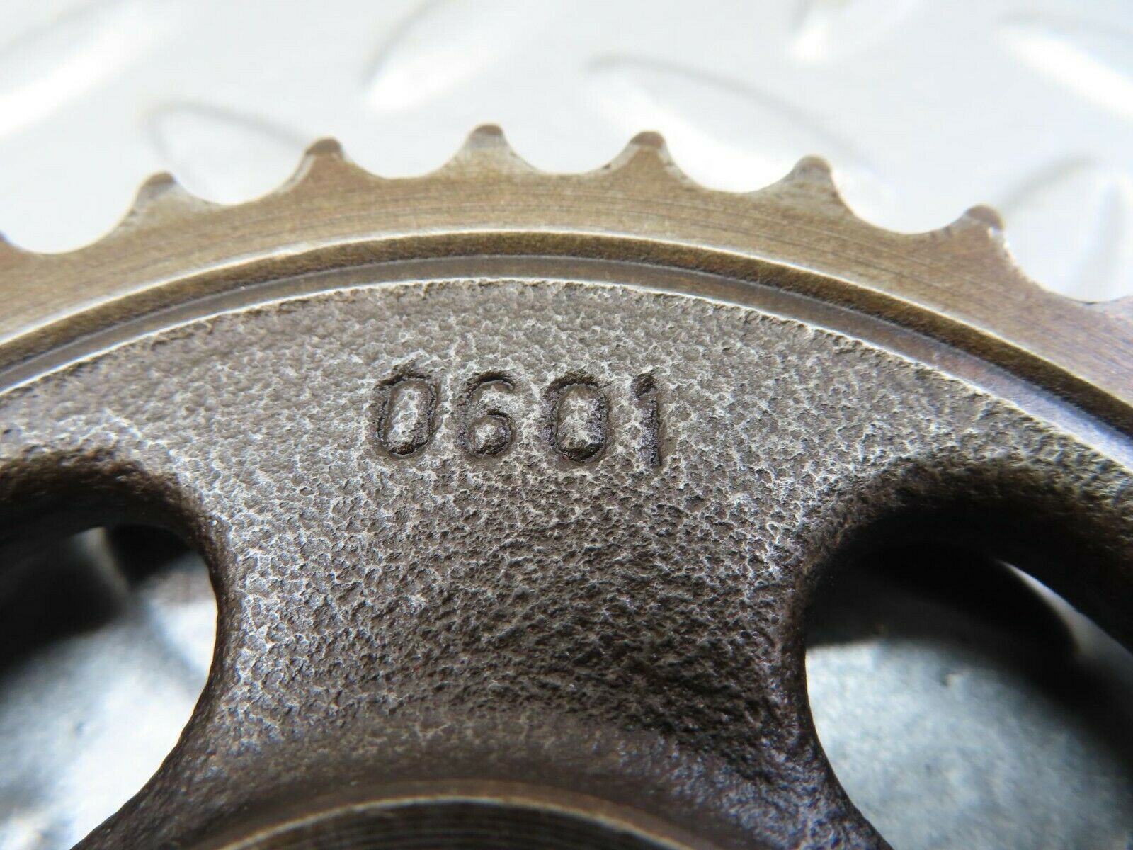 15669 Mercedes-Benz R107 450SL Camshaft Timing Gear 1160520601