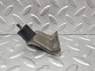 46712 Mercedes-Benz W123 280E Air Filter Housing Holder 3X