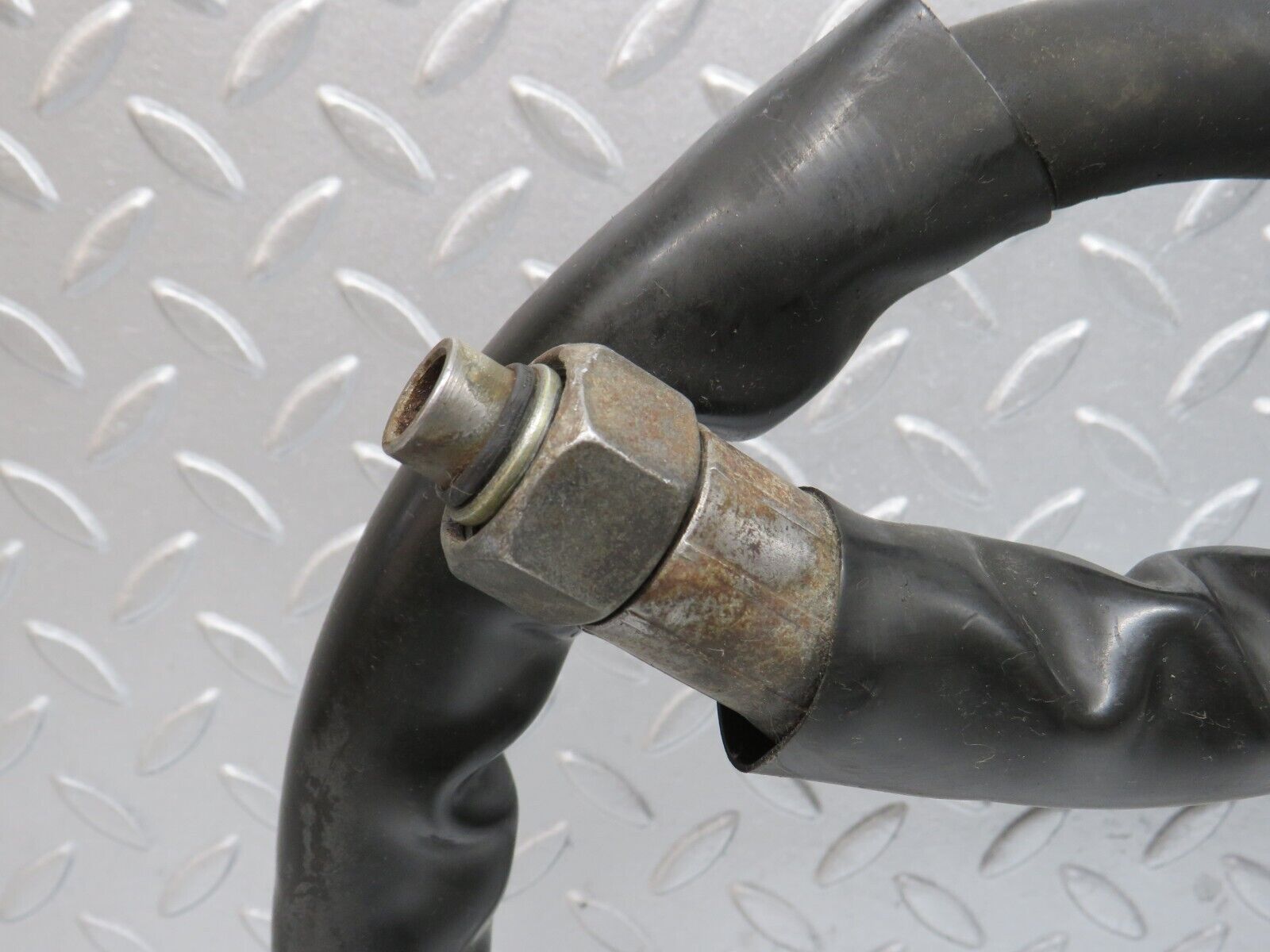 39219 Mercedes-Benz R107 500SL Air Conditioning Air Dryer